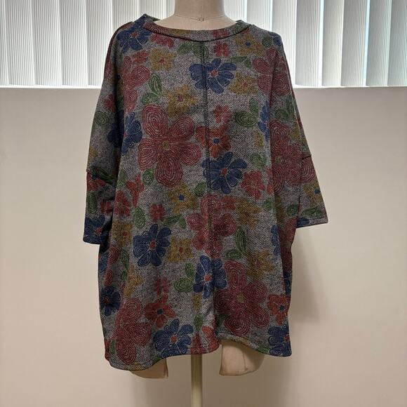 NWT HOPELY Women's Gray Floral Print Boho Waffle Knit Top 3/4 Sleeve Large - Picture 1 of 5